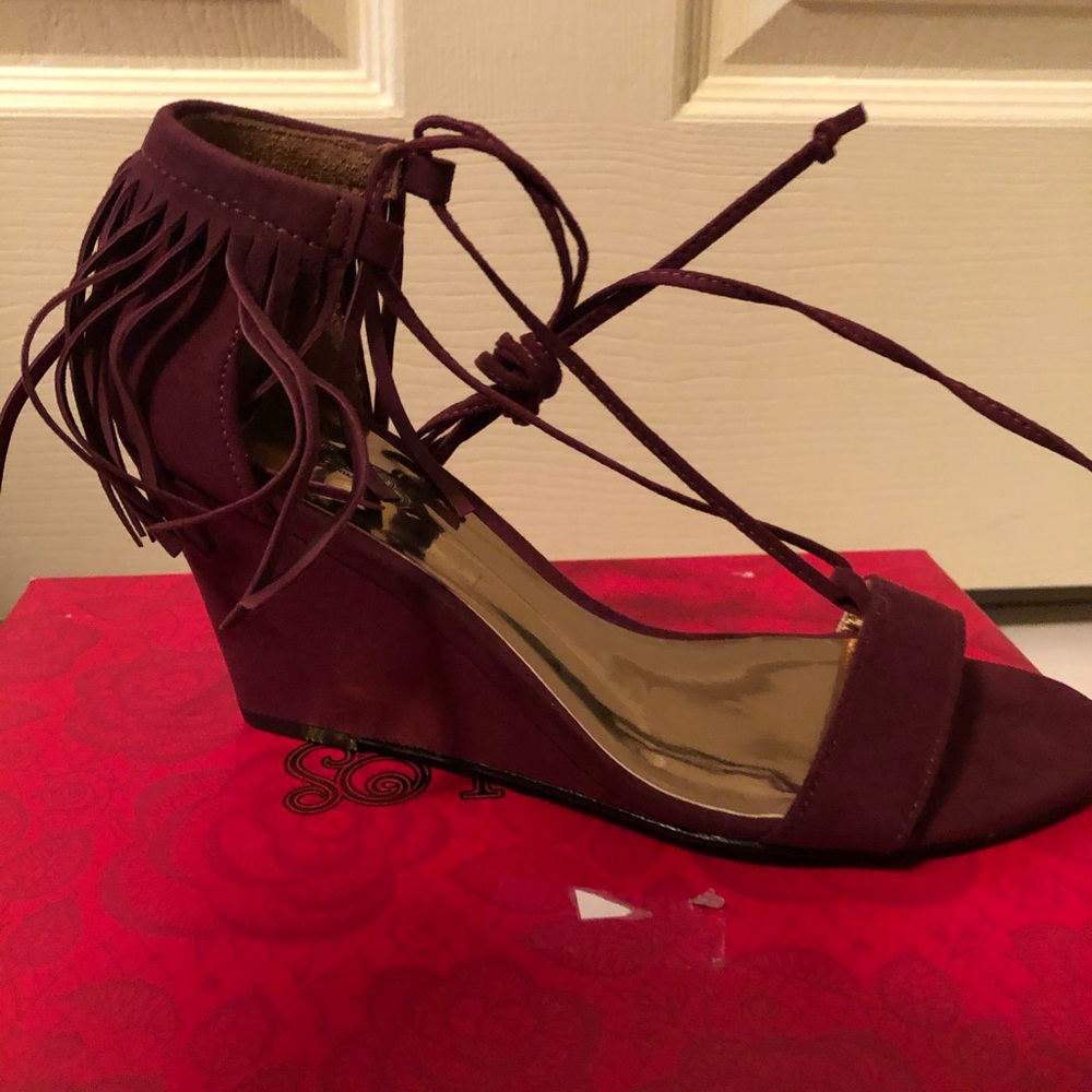 Woman sandals
